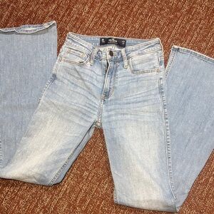 Hollister Light wash high rise vintage flare classic stretch denim women’s 0R